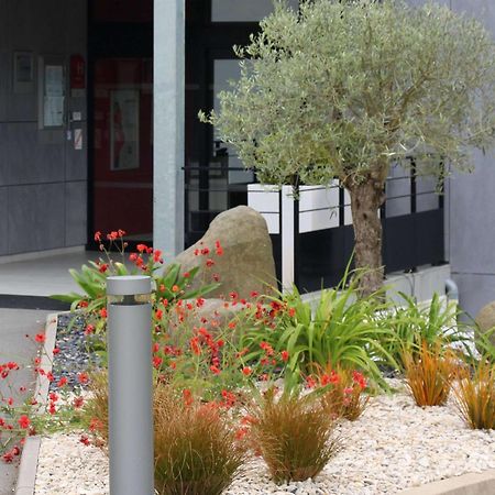Hotel Ibis Guingamp Coeur De Bretagne Ploumagoar Luaran gambar