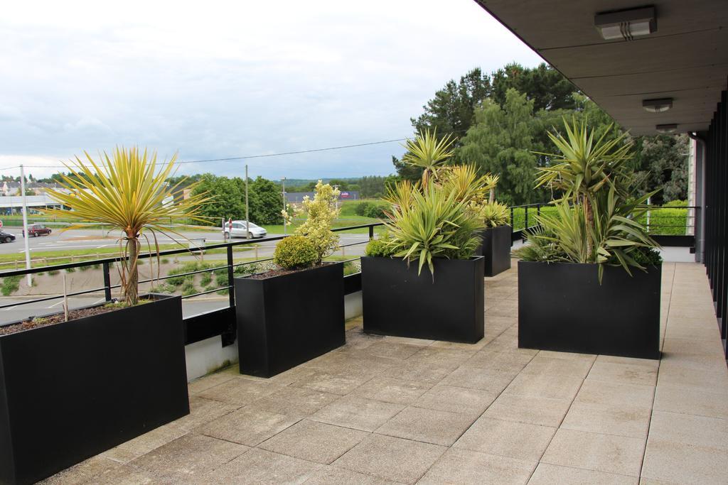 Hotel Ibis Guingamp Coeur De Bretagne Ploumagoar Luaran gambar