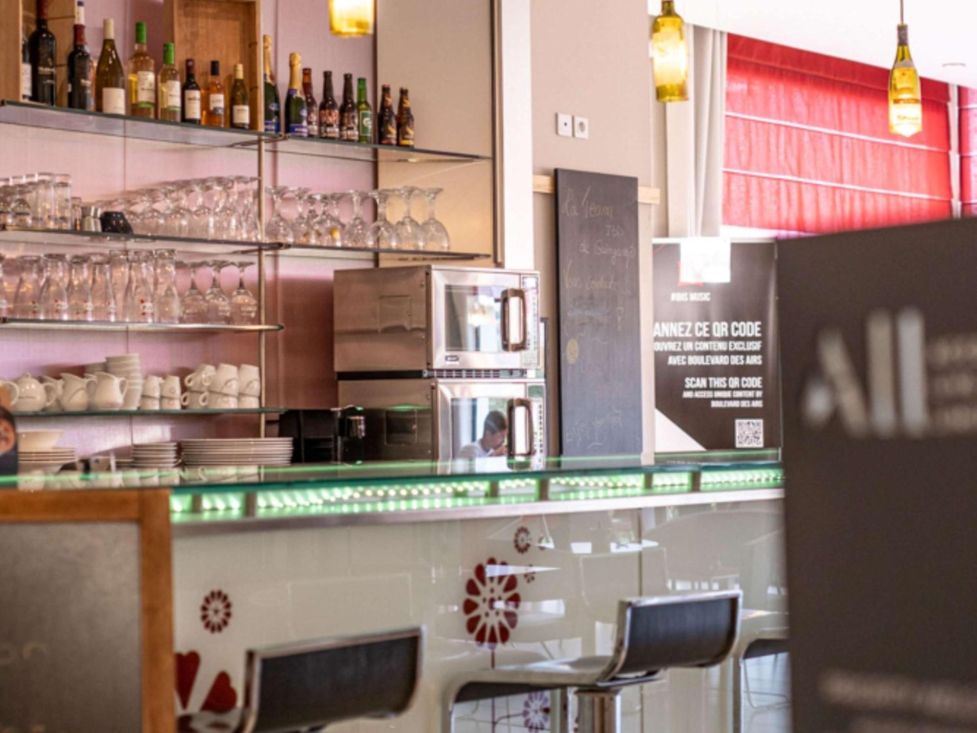 Hotel Ibis Guingamp Coeur De Bretagne Ploumagoar Luaran gambar