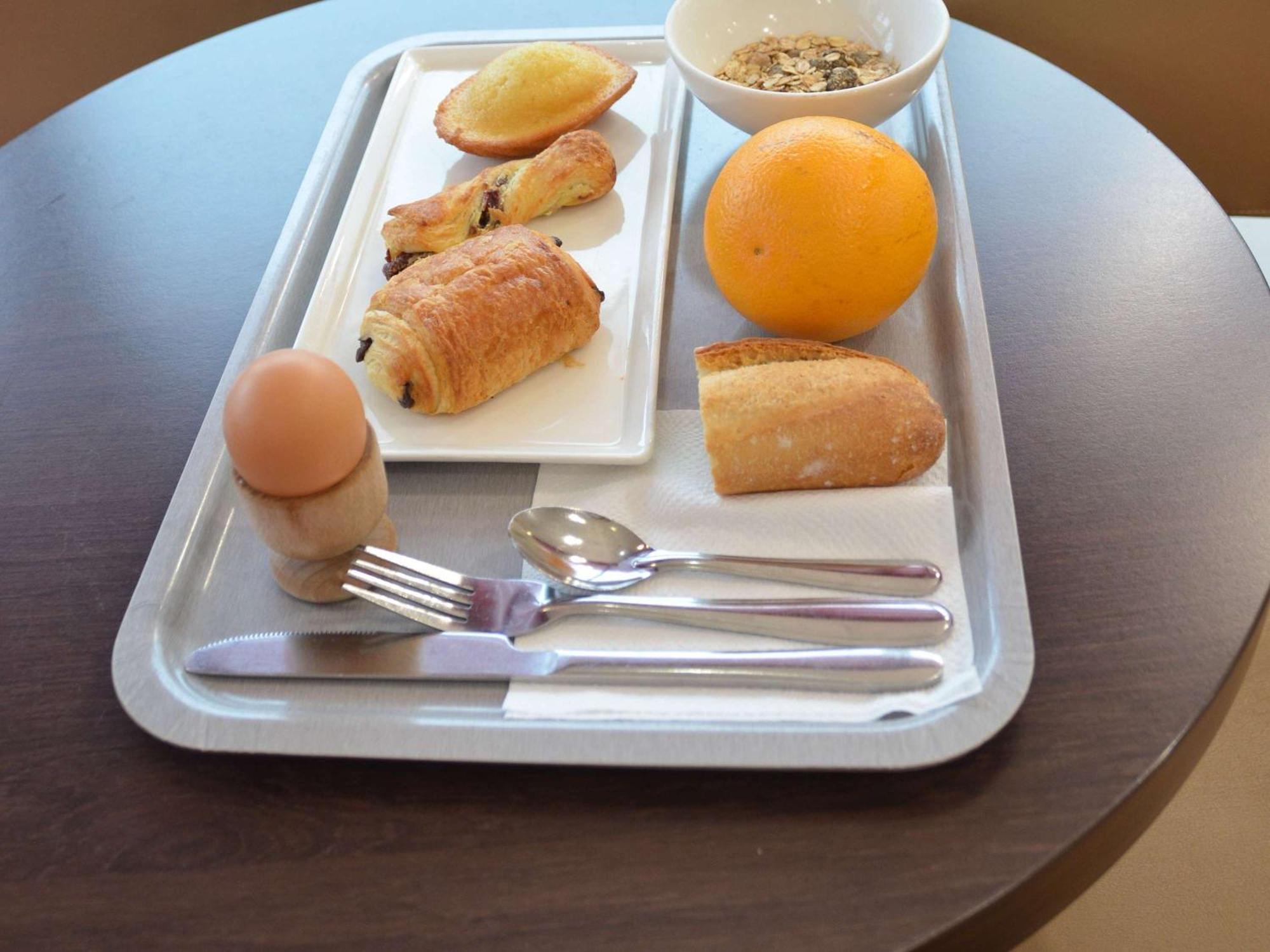 Hotel Ibis Guingamp Coeur De Bretagne Ploumagoar Luaran gambar