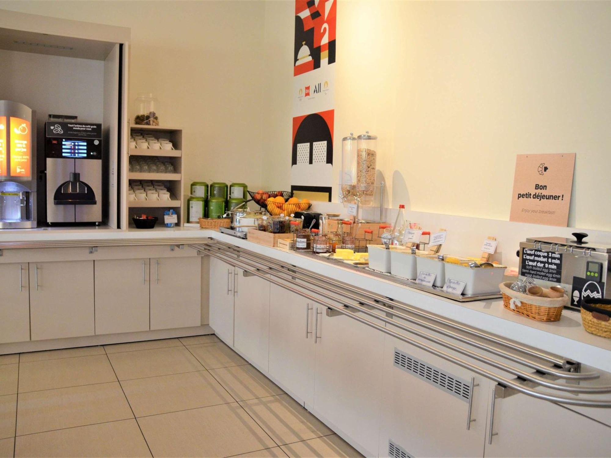 Hotel Ibis Guingamp Coeur De Bretagne Ploumagoar Luaran gambar