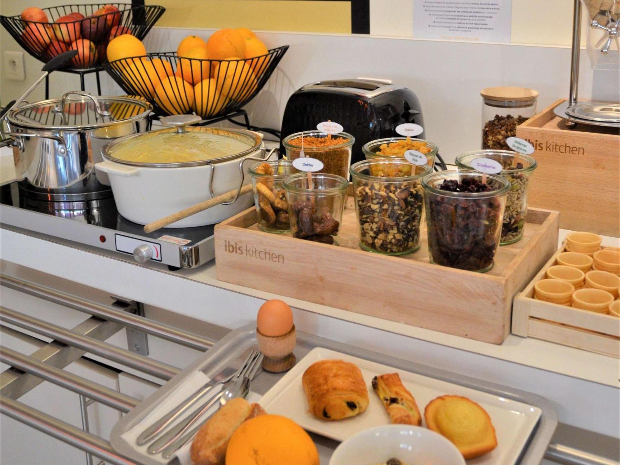 Hotel Ibis Guingamp Coeur De Bretagne Ploumagoar Luaran gambar